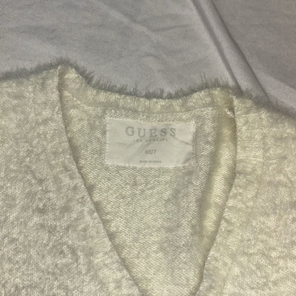 Guess Supersoft Girls Cashmere Cardigan Sweater Size 6X/7 - Picture 2 of 7